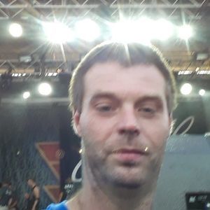 Meet your Posher, Larry